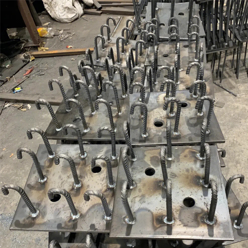 图纸中如何确定沈阳预埋件的位置？